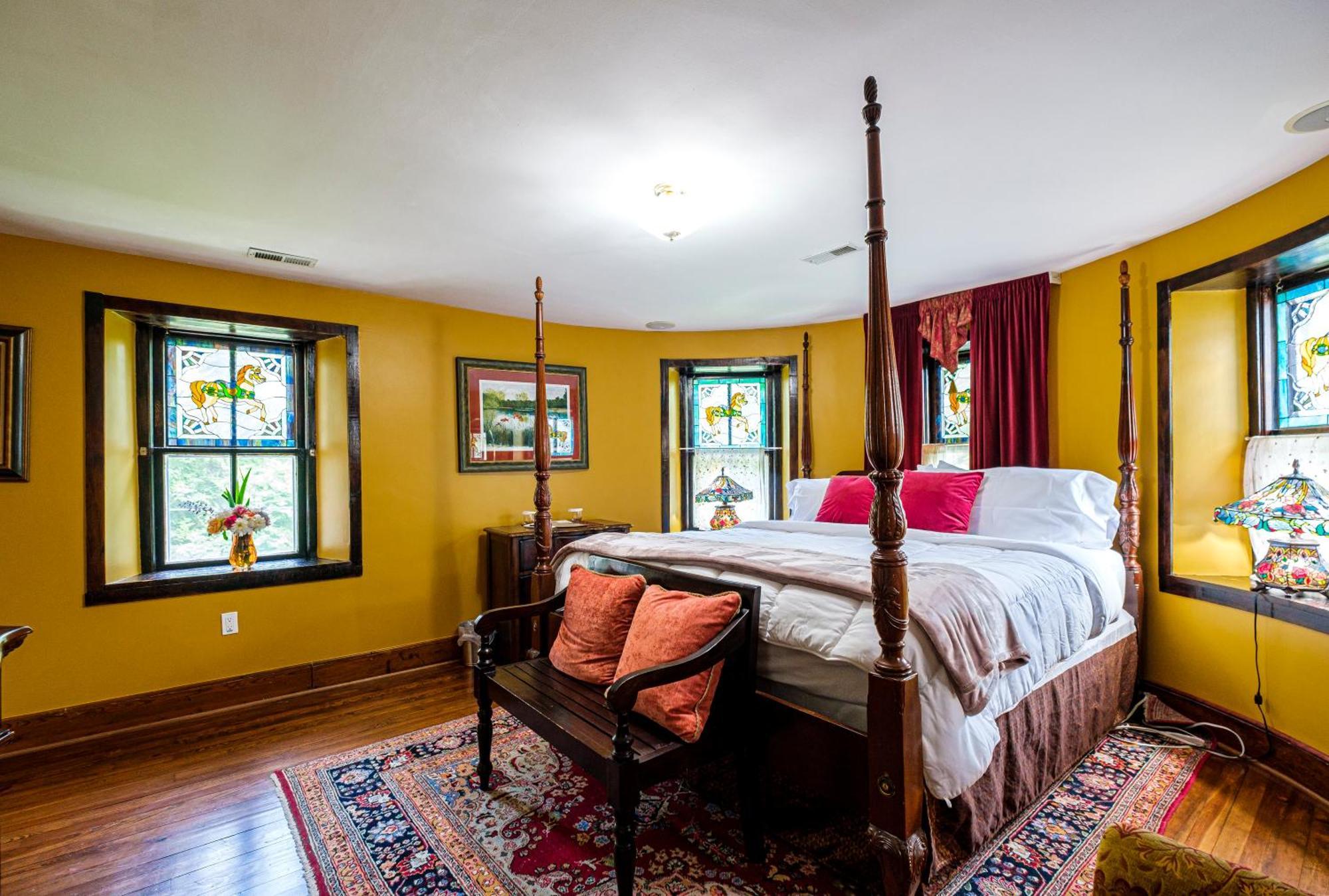 Stone Manor Boutique Inn Britain Eksteriør bilde