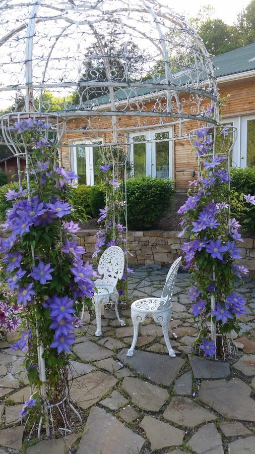 Stone Manor Boutique Inn Britain Eksteriør bilde